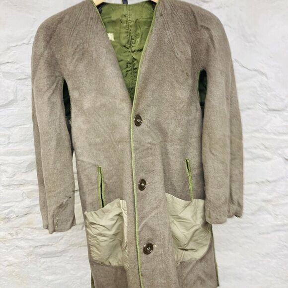 VTG Military Army Field Overcoat Liner Green Gray Liner Korean War Short Small - Picture 1 of 8